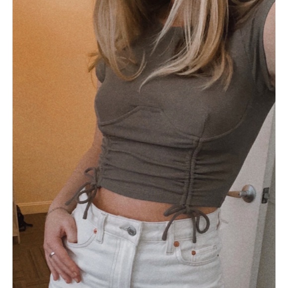 Princess Polly Khaki Stormi top - Picture 3 of 5